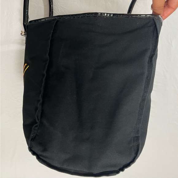 Victoria's Secret Black Fifth Avenue New York Tote Gold Chain Accents - Picture 10 of 16